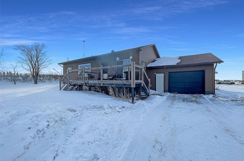 Rural Address, Swift Current Rm No. 137, Saskatchewan S9H 4M6, 6 Bedrooms Bedrooms, 17 Rooms Rooms,2 BathroomsBathrooms,Acreage,For Sale,Rhineland Acreage,Rural Address,SK995777