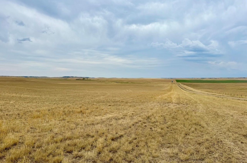 Rural Address, Old Post Rm No. 43, Saskatchewan S0H 1R0, ,Farm,For Sale,Old Post 947 acres Grain Farmland,Rural Address,SK995927