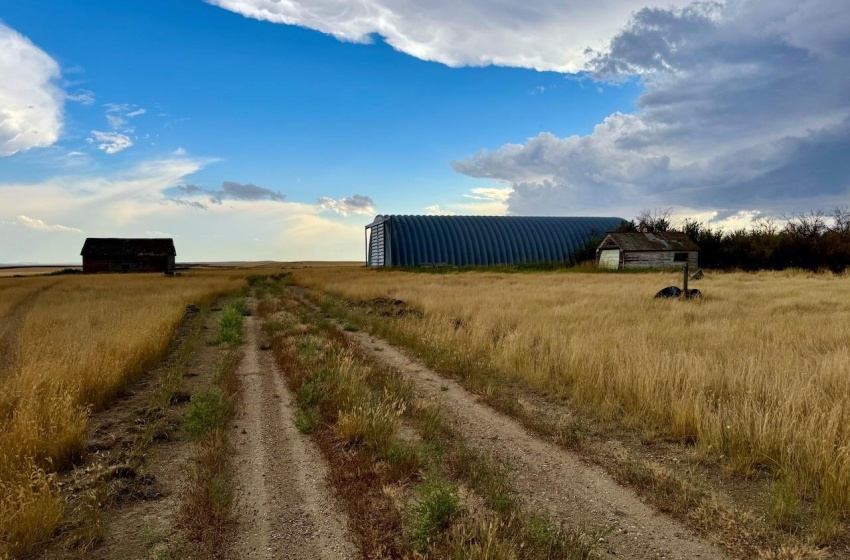 Rural Address, Wood River Rm No. 74, Saskatchewan S0H 4M0, ,Farm,For Sale,Woodrow 3,954 acres Grain Farmland,Rural Address,SK995932