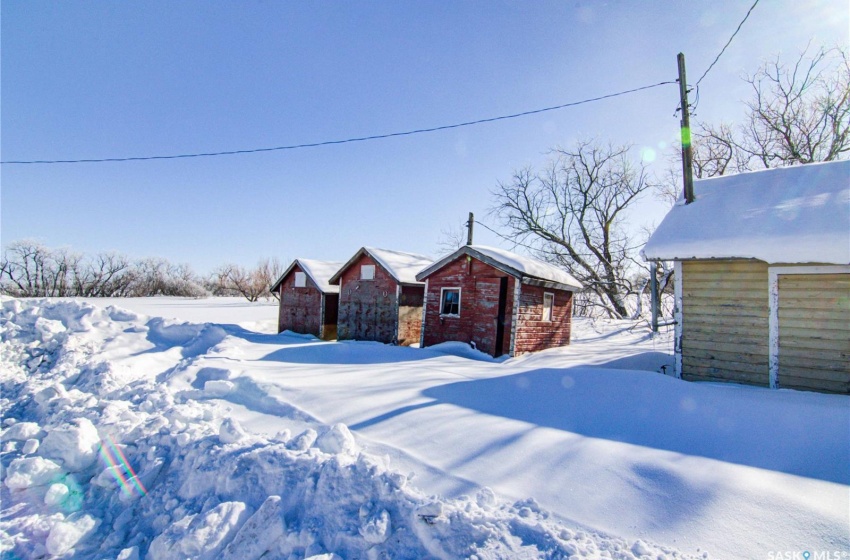 Rural Address, Willow Creek Rm No. 458, Saskatchewan S0E 0H0, 3 Bedrooms Bedrooms, 7 Rooms Rooms,1 BathroomBathrooms,Acreage,For Sale,Brooksby Acreage 19.32 Acres,Rural Address,SK996156