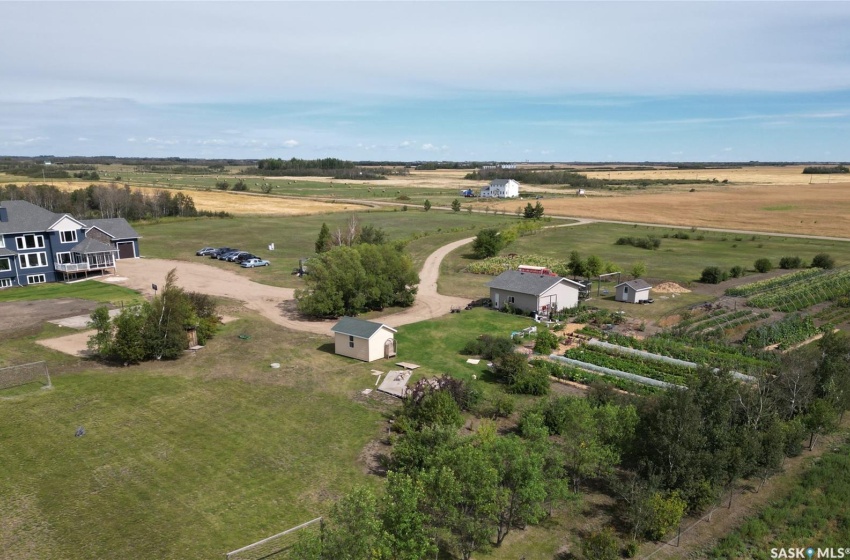 Potential to run an organic vegetable business or tree farm from home.