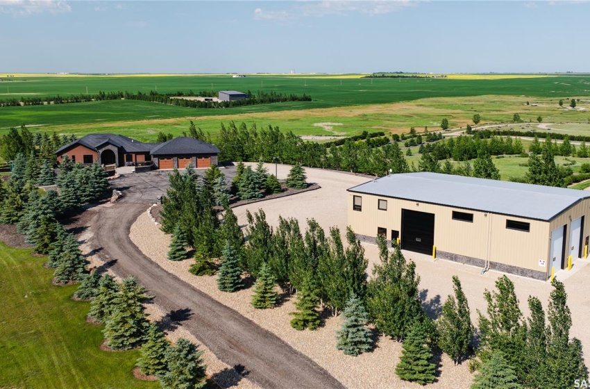 Rural Address, Kindersley Rm No. 290, Saskatchewan S0L 1S0, 5 Bedrooms Bedrooms, 18 Rooms Rooms,4 BathroomsBathrooms,Acreage,For Sale,Verendrye Creek Acres,Rural Address,SK996113