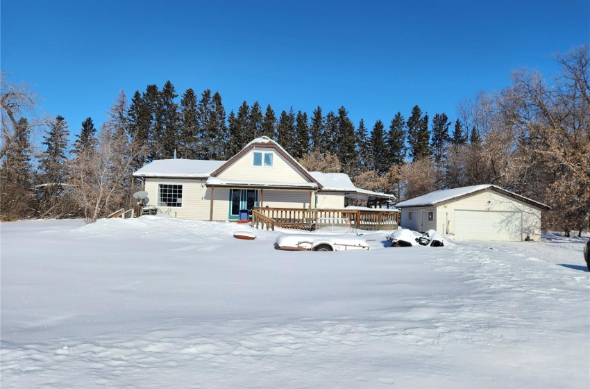 Rural Address, Star City Rm No. 428, Saskatchewan S0E 1T0, 4 Bedrooms Bedrooms, 14 Rooms Rooms,2 BathroomsBathrooms,Acreage,For Sale,Miller Acreage,Rural Address,SK996246