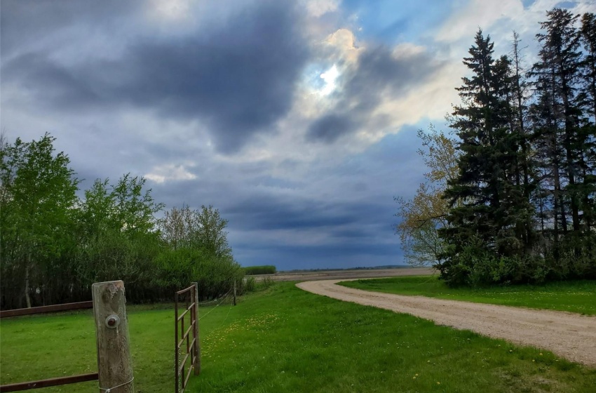 Rural Address, Star City Rm No. 428, Saskatchewan S0E 1T0, 4 Bedrooms Bedrooms, 14 Rooms Rooms,2 BathroomsBathrooms,Acreage,For Sale,Miller Acreage,Rural Address,SK996246