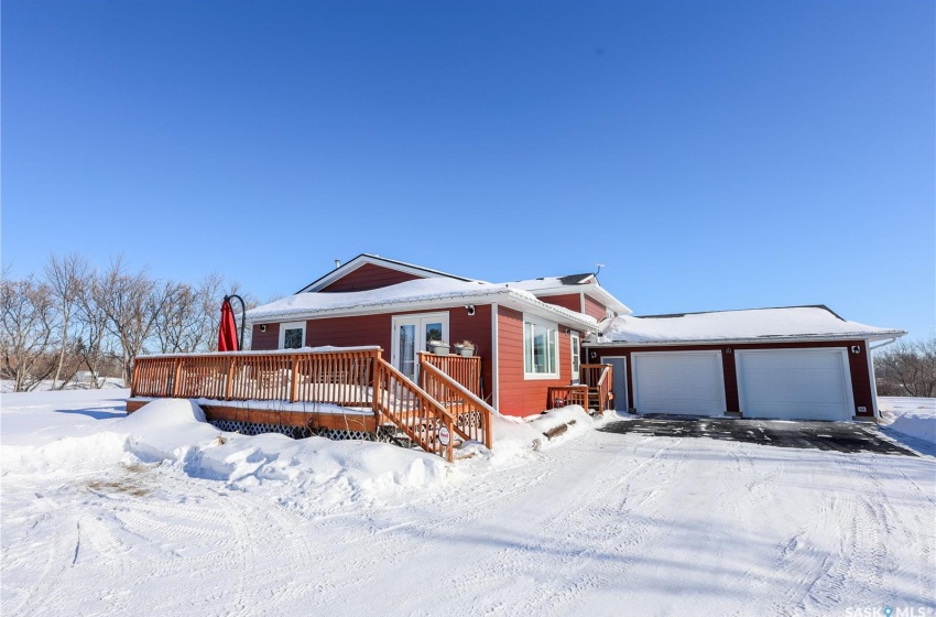 Rural Address, Prince Albert Rm No. 461, Saskatchewan S6V 5R1, 3 Bedrooms Bedrooms, 12 Rooms Rooms,2 BathroomsBathrooms,Acreage,For Sale,MacDonald Road Acreage,Rural Address,SK996276