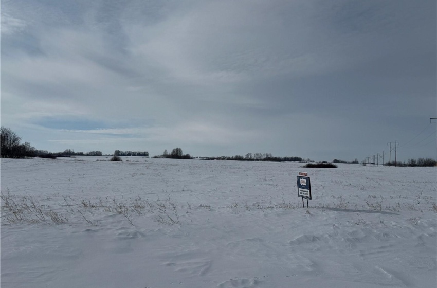 Rural Address, Corman Park Rm No. 344, Saskatchewan S7V 0L2, ,Acreage,For Sale,80 Acres south of Greenbryre #2 South Half,Rural Address,SK996400