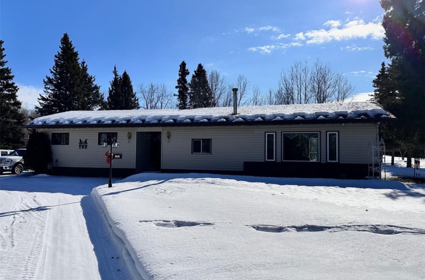 Rural Address, Big River Rm No. 555, Saskatchewan S0J 0E0, 4 Bedrooms Bedrooms, 10 Rooms Rooms,1 BathroomBathrooms,Acreage,For Sale,Millikin Acreage,Rural Address,SK996570