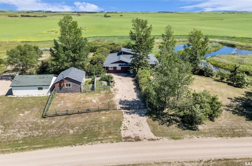 Rural Address, Colonsay Rm No. 342, Saskatchewan S0K 3W0, 2 Bedrooms Bedrooms, 16 Rooms Rooms,2 BathroomsBathrooms,Acreage,For Sale,Meridian Road Brown Acreage,Rural Address,SK979973