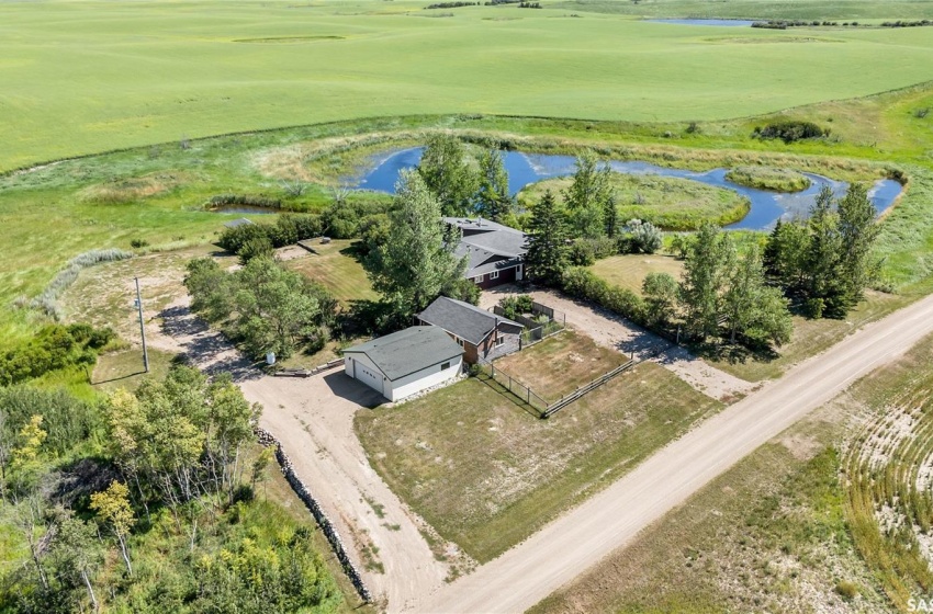 Rural Address, Colonsay Rm No. 342, Saskatchewan S0K 3W0, 2 Bedrooms Bedrooms, 16 Rooms Rooms,2 BathroomsBathrooms,Acreage,For Sale,Meridian Road Brown Acreage,Rural Address,SK979973