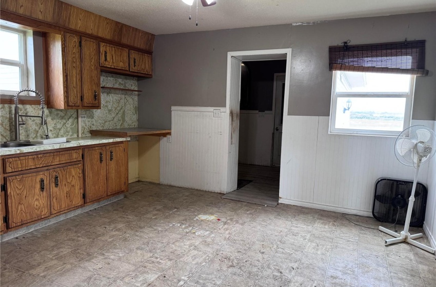 Rural Address, Spalding Rm No. 368, Saskatchewan S0K 4C0, 3 Bedrooms Bedrooms, 8 Rooms Rooms,2 BathroomsBathrooms,Acreage,For Sale,Spalding Acreage,Rural Address,SK990239