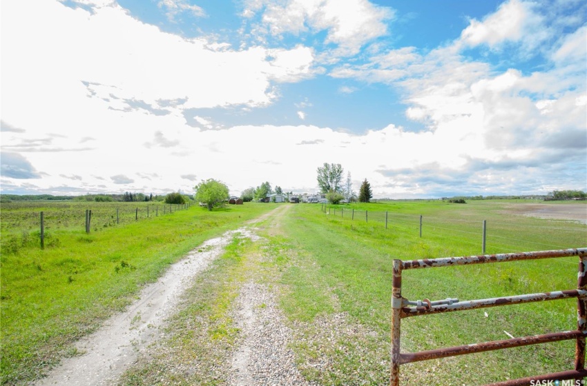 Tallman Rural Address, Vanscoy Rm No. 345, Saskatchewan S0L 3J0, 3 Bedrooms Bedrooms, 6 Rooms Rooms,1 BathroomBathrooms,Acreage,For Sale,Tallman Acreage,Rural Address,SK996637