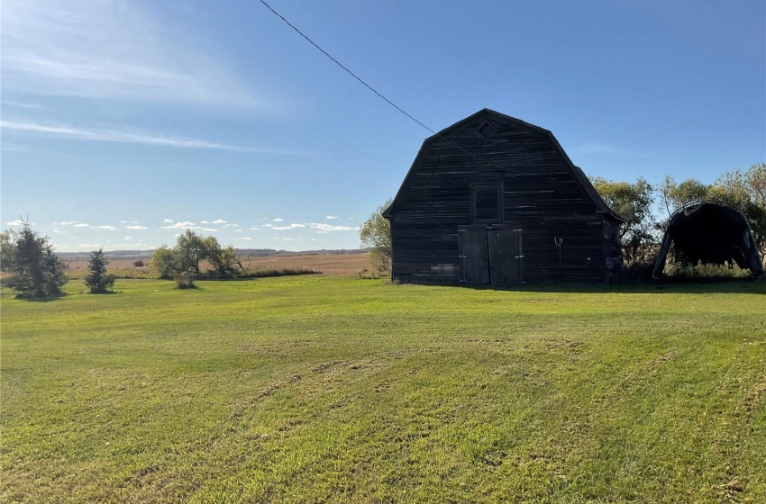 Rural Address, Fish Creek Rm No. 402, Saskatchewan S0K 4P0, 4 Bedrooms Bedrooms, 10 Rooms Rooms,2 BathroomsBathrooms,Acreage,For Sale,Haussecker acreage,Rural Address,SK993677