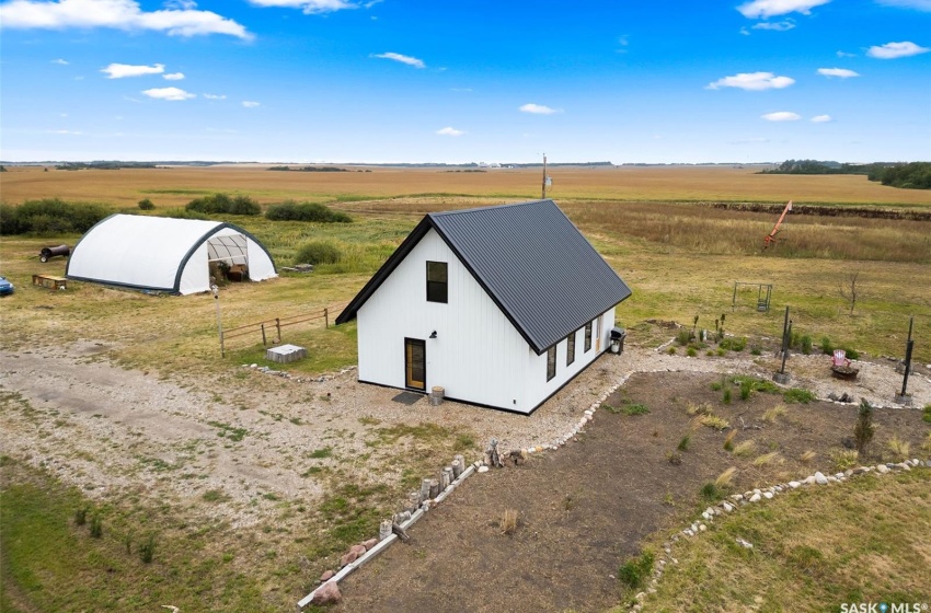 Rural Address, South Qu'Appelle Rm No. 157, Saskatchewan S0G 4A0, 2 Bedrooms Bedrooms, 7 Rooms Rooms,1 BathroomBathrooms,Acreage,For Sale,Rm of South Qu'Appelle Acreage,Rural Address,SK996739