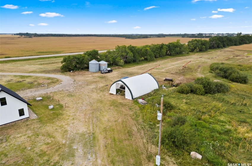 Rural Address, South Qu'Appelle Rm No. 157, Saskatchewan S0G 4A0, 2 Bedrooms Bedrooms, 7 Rooms Rooms,1 BathroomBathrooms,Acreage,For Sale,Rm of South Qu'Appelle Acreage,Rural Address,SK996739