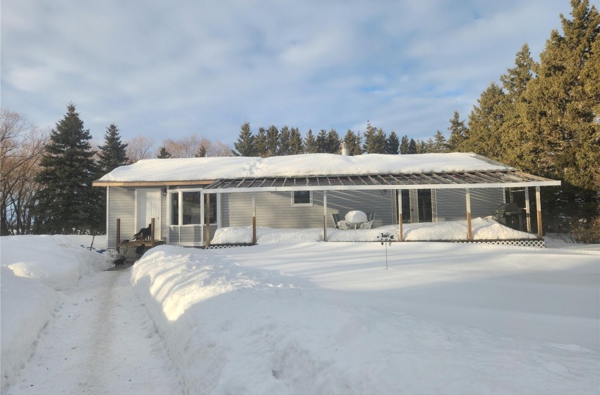 Rural Address, Tisdale Rm No. 427, Saskatchewan S0E 1T0, 2 Bedrooms Bedrooms, 11 Rooms Rooms,1 BathroomBathrooms,Acreage,For Sale,Browning Acreage,Rural Address,SK996814