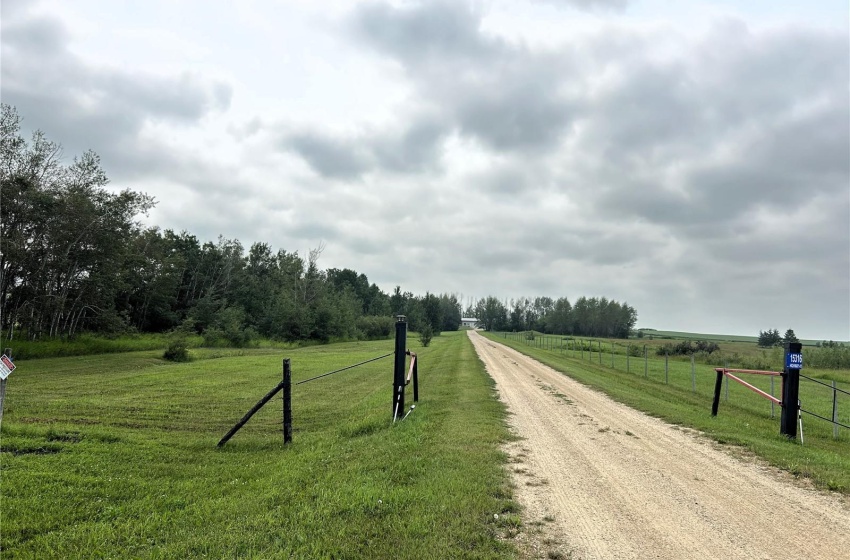 Rural Address, Hoodoo Rm No. 401, Saskatchewan S0K 4P0, 2 Bedrooms Bedrooms, 12 Rooms Rooms,2 BathroomsBathrooms,Acreage,For Sale,Wakaw Lake Acreage,Rural Address,SK996896