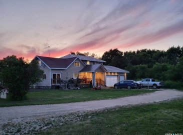 Rural Address, Willow Creek Rm No. 458, Saskatchewan S0E 1A0, 5 Bedrooms Bedrooms, 17 Rooms Rooms,4 BathroomsBathrooms,Acreage,For Sale,10.63 AC Lilac Lane Farm near Melfort,Rural Address,SK996905