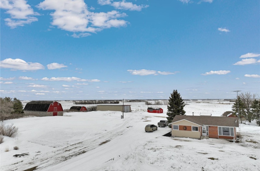 Rural Address, Grayson Rm No. 184, Saskatchewan S0A 1E0, 4 Bedrooms Bedrooms, 11 Rooms Rooms,3 BathroomsBathrooms,Acreage,For Sale,Barn 21,Rural Address,SK996842