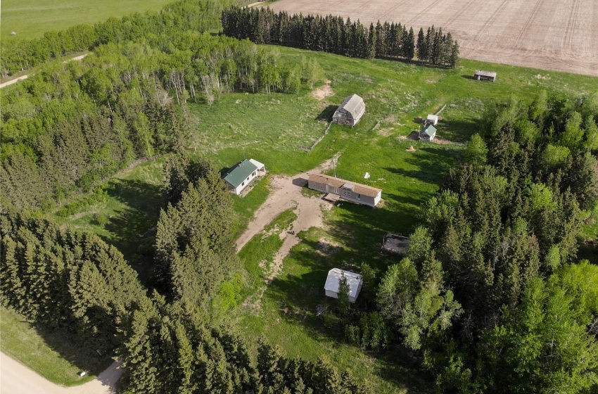 Rural Address, Spiritwood Rm No. 496, Saskatchewan S0J 2M0, 3 Bedrooms Bedrooms, 8 Rooms Rooms,2 BathroomsBathrooms,Acreage,For Sale,Konotopetz Acreage,Rural Address,SK996962