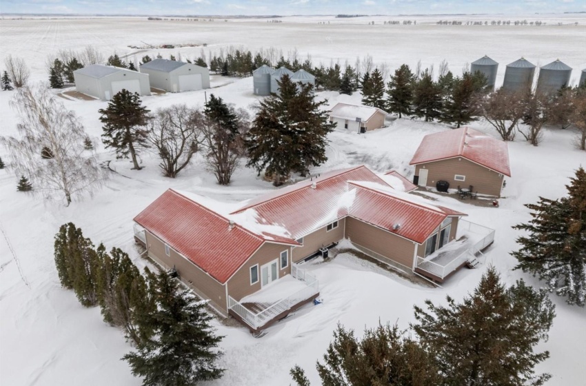 Rural Address, Usborne Rm No. 310, Saskatchewan S0K 4T0, 4 Bedrooms Bedrooms, 16 Rooms Rooms,2 BathroomsBathrooms,Acreage,For Sale,Merrifield Acreage,Rural Address,SK997020