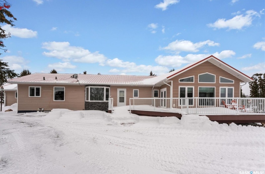 Rural Address, Usborne Rm No. 310, Saskatchewan S0K 4T0, 4 Bedrooms Bedrooms, 16 Rooms Rooms,2 BathroomsBathrooms,Acreage,For Sale,Merrifield Acreage,Rural Address,SK997020