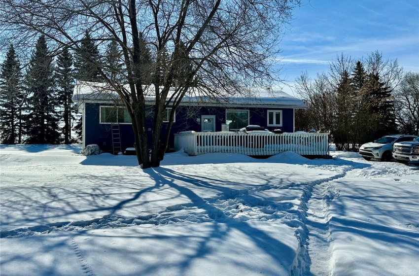 Rural Address, North Battleford Rm No. 437, Saskatchewan S9A 2Y7, 3 Bedrooms Bedrooms, 10 Rooms Rooms,2 BathroomsBathrooms,Acreage,For Sale,Highworth Road Acreage,Rural Address,SK996681