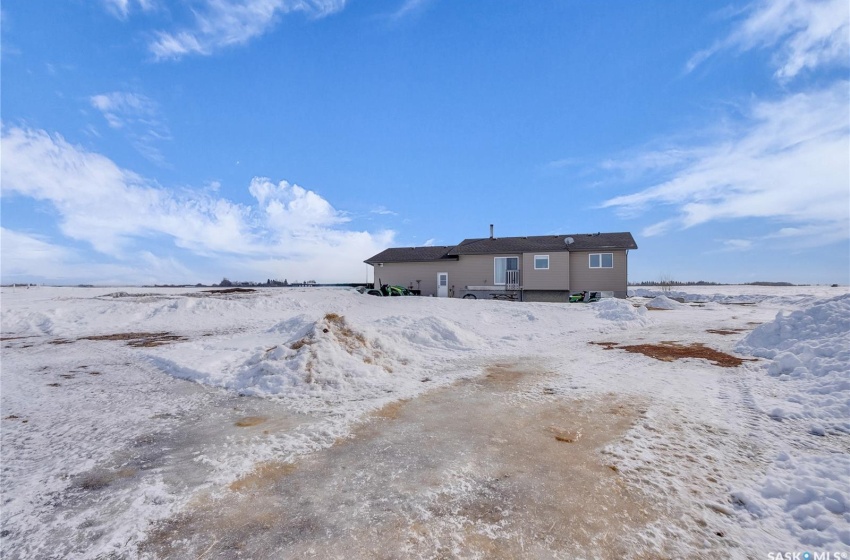 Rural Address, Laird Rm No. 404, Saskatchewan S0K 1Z0, 2 Bedrooms Bedrooms, 9 Rooms Rooms,2 BathroomsBathrooms,Acreage,For Sale,Friesen Acreage,Rural Address,SK997155