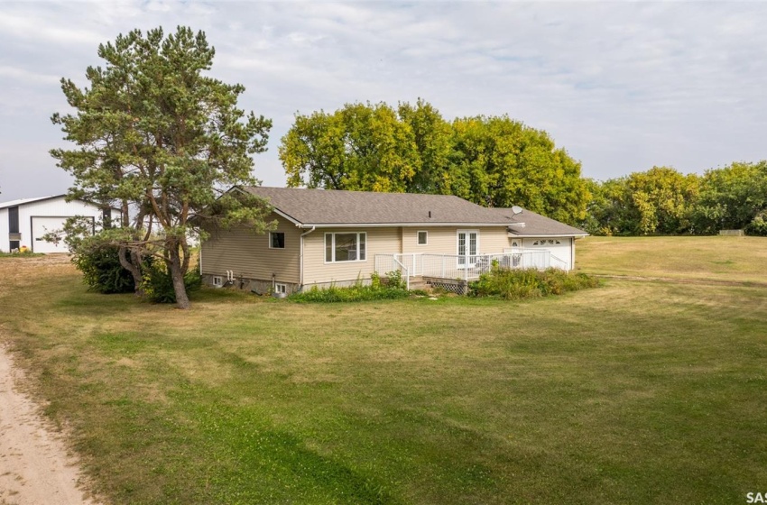 Rural Address, Buckland Rm No. 491, Saskatchewan S6V 5R3, 4 Bedrooms Bedrooms, 15 Rooms Rooms,3 BathroomsBathrooms,Acreage,For Sale,Campbell Road Acreage,Rural Address,SK998340