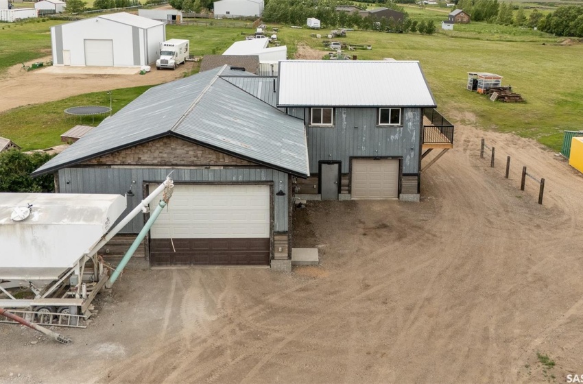 Rural Address, Moose Jaw Rm No. 161, Saskatchewan S6H 1V3, 5 Bedrooms Bedrooms, 16 Rooms Rooms,4 BathroomsBathrooms,Acreage,For Sale,Paulhus Acreage,Rural Address,SK974847