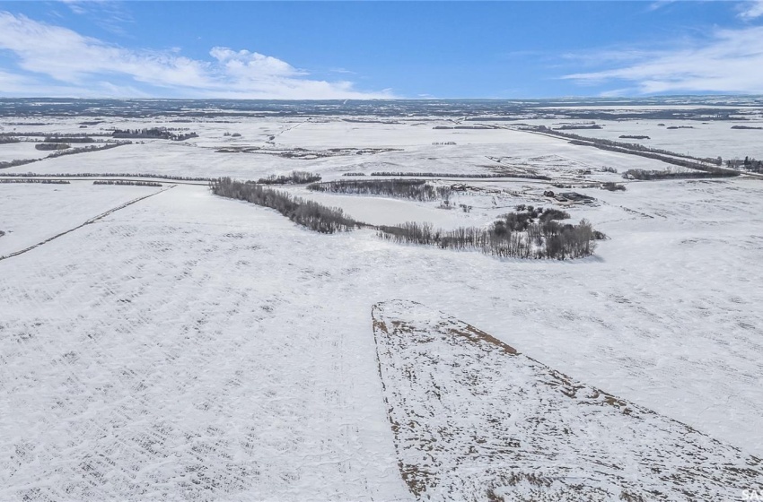 Rural Address, Manitou Lake Rm No. 442, Saskatchewan S0M 1P0, 5 Bedrooms Bedrooms, 11 Rooms Rooms,2 BathroomsBathrooms,Acreage,For Sale,Manitou Lake Acreage,Rural Address,SK998421